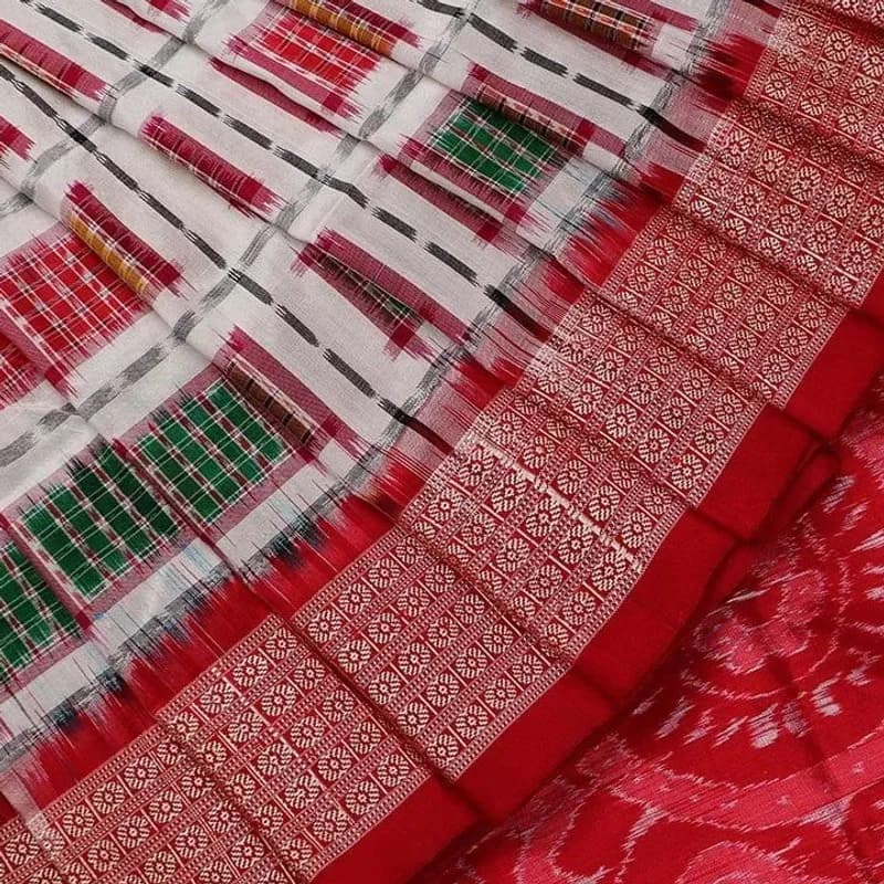 Sambalpuri Ikkat Silk Saree view 1