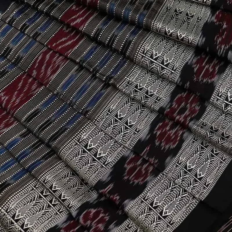 Sambalpuri Ikkat Silk Saree view 1